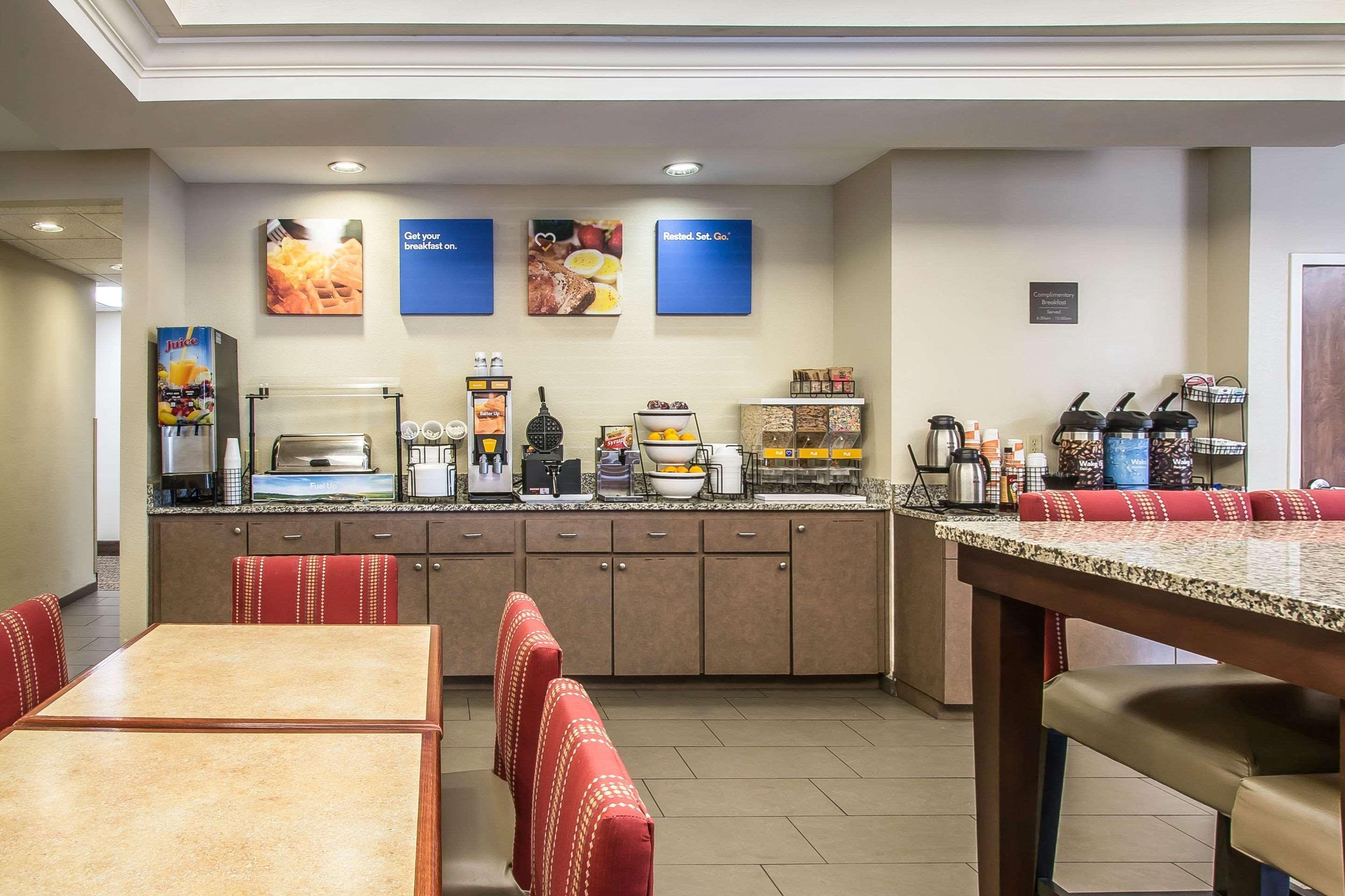 Hotel Comfort & - Near University DeLand